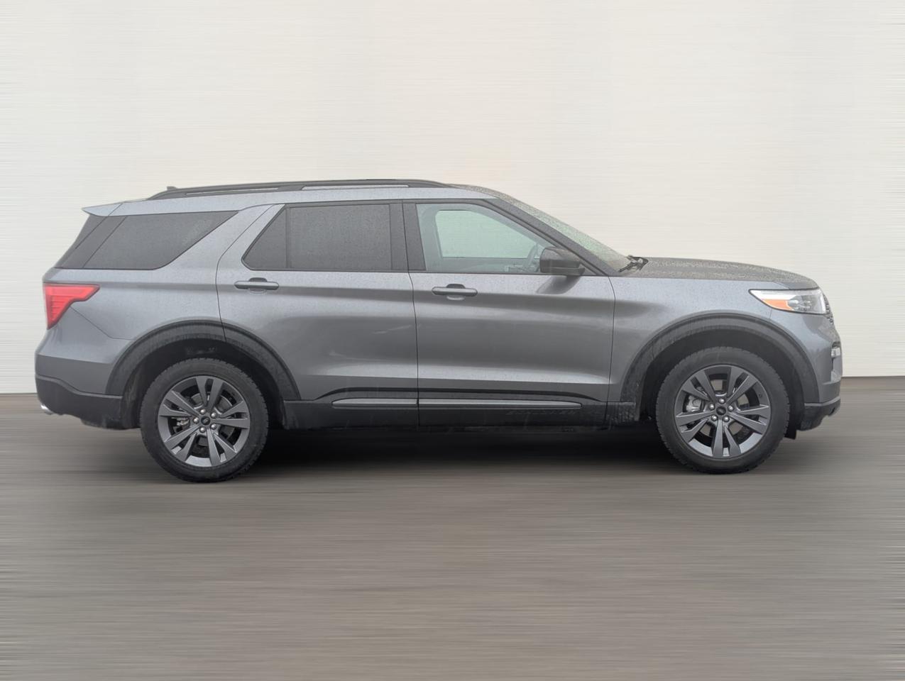 2022 Ford Explorer XLT/ACC/AWD/7Seats/Leather/Roof Photo
