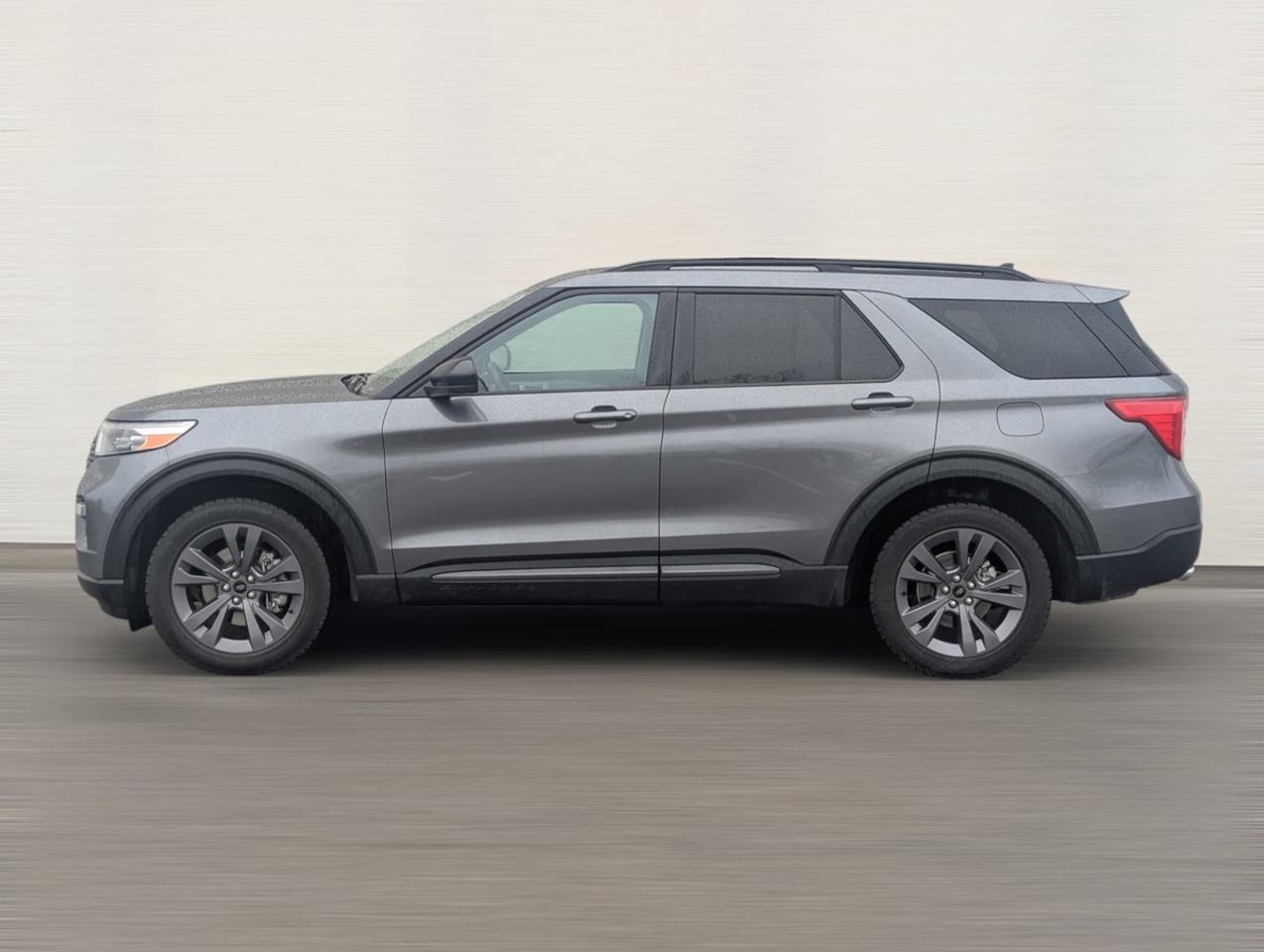 2022 Ford Explorer XLT/ACC/AWD/7Seats/Leather/Roof Photo