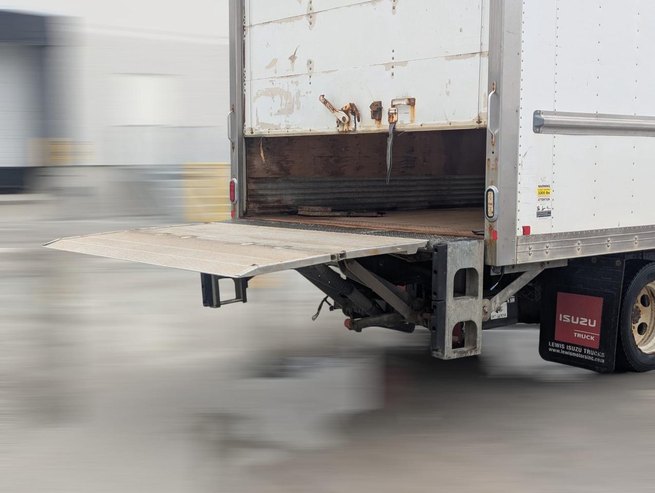 2018 Isuzu NQR  Photo