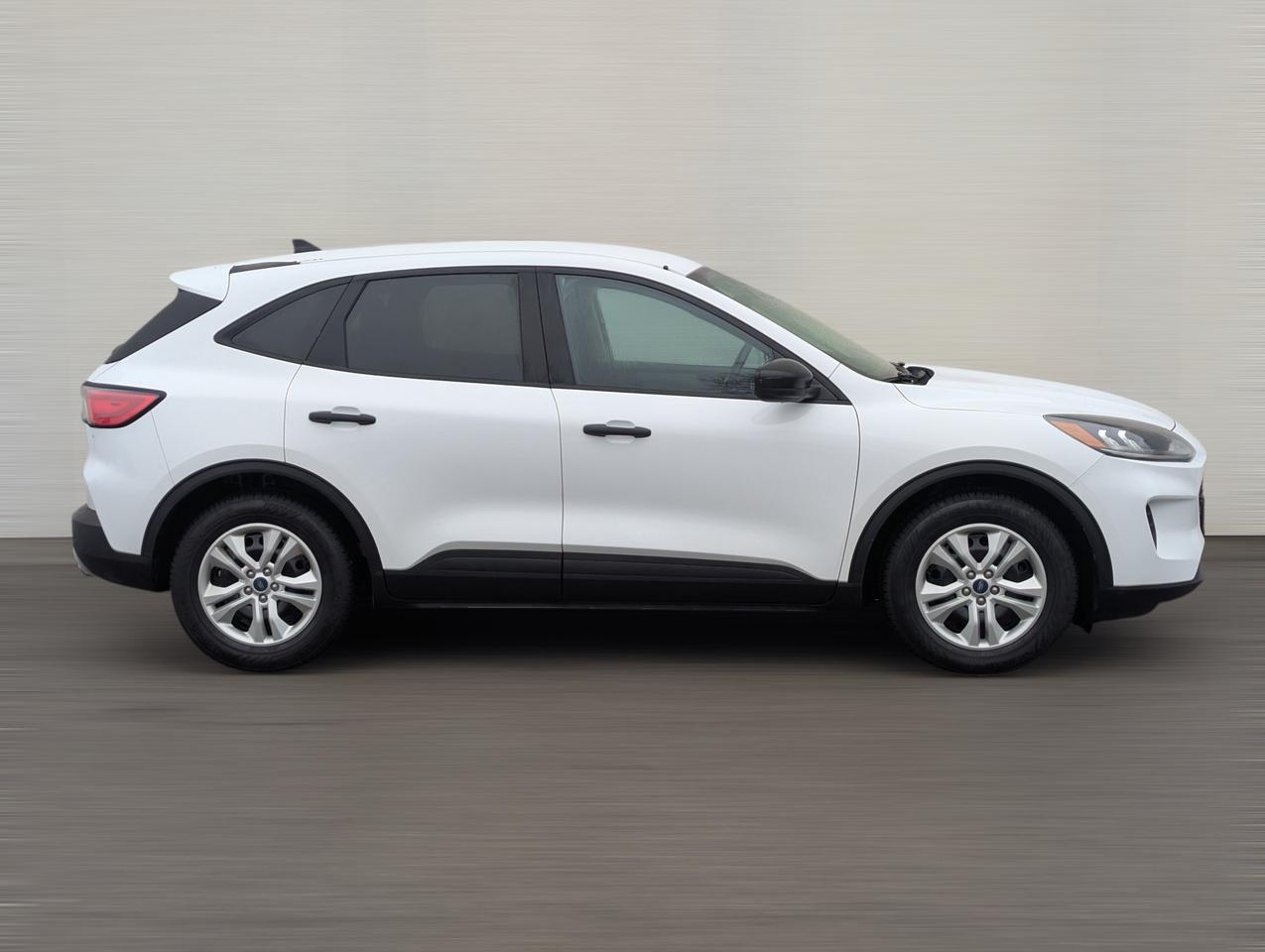 2020 Ford Escape S/BackupCamera/LaneAssist Photo