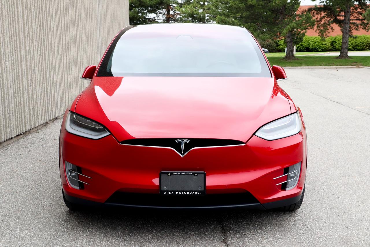 2021 Tesla Model X  Photo
