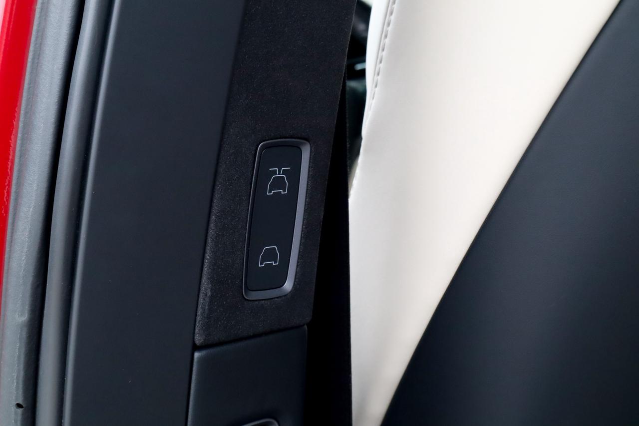 2021 Tesla Model X  Photo