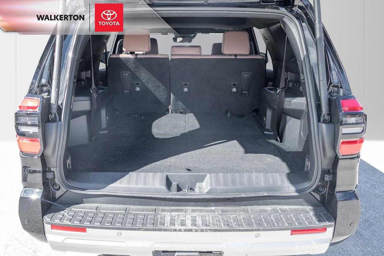 2025 Toyota 4Runner Base 4dr 4x4 Photo