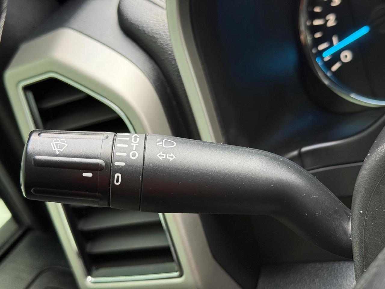 2019 Ford F-150 Lariat Photo
