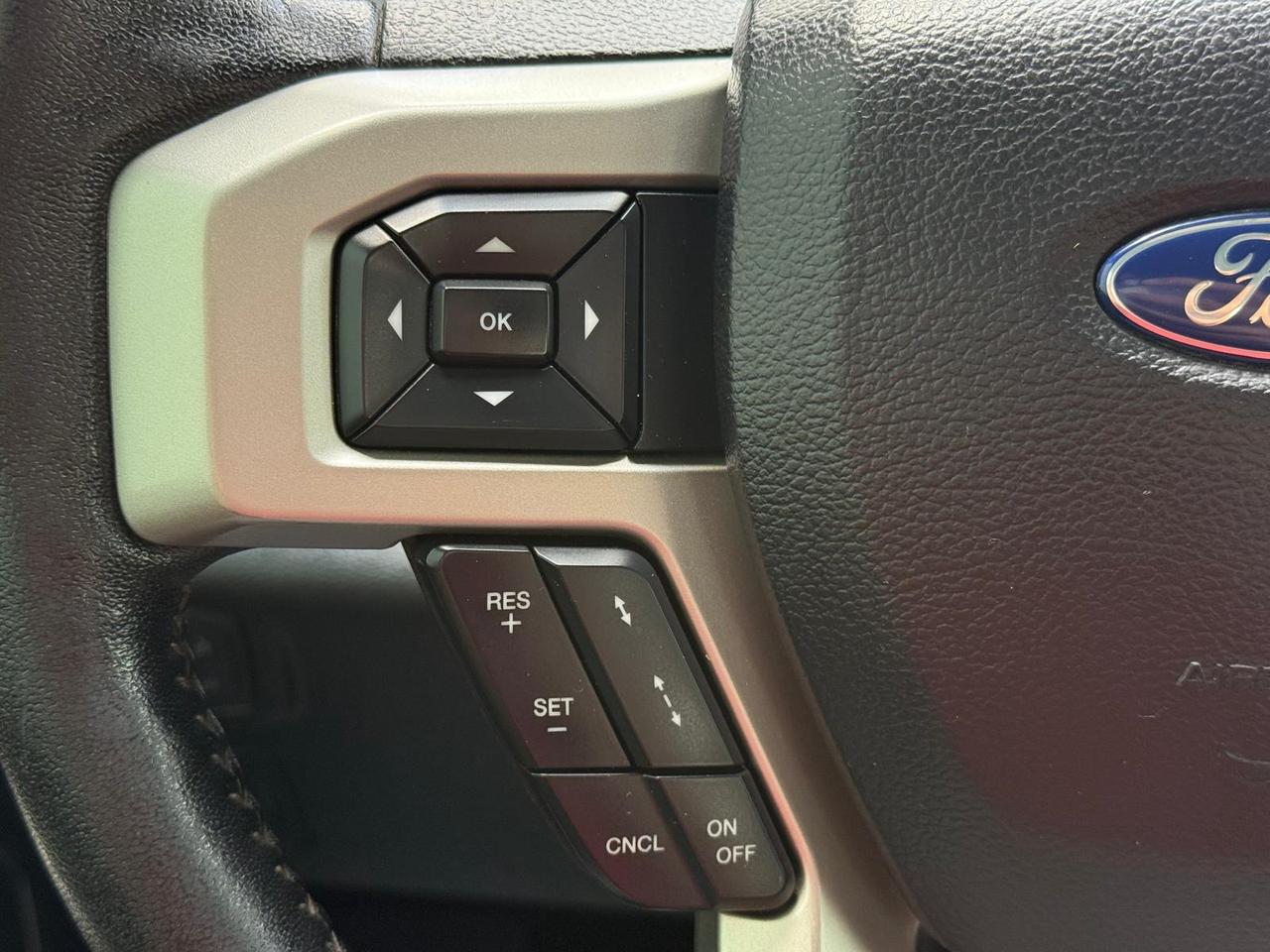 2019 Ford F-150 Lariat Photo
