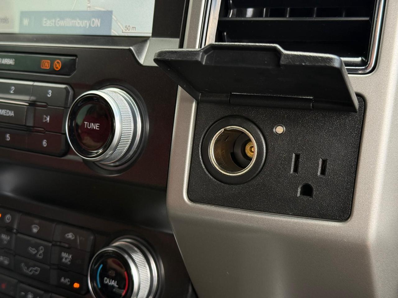 2019 Ford F-150 Lariat Photo