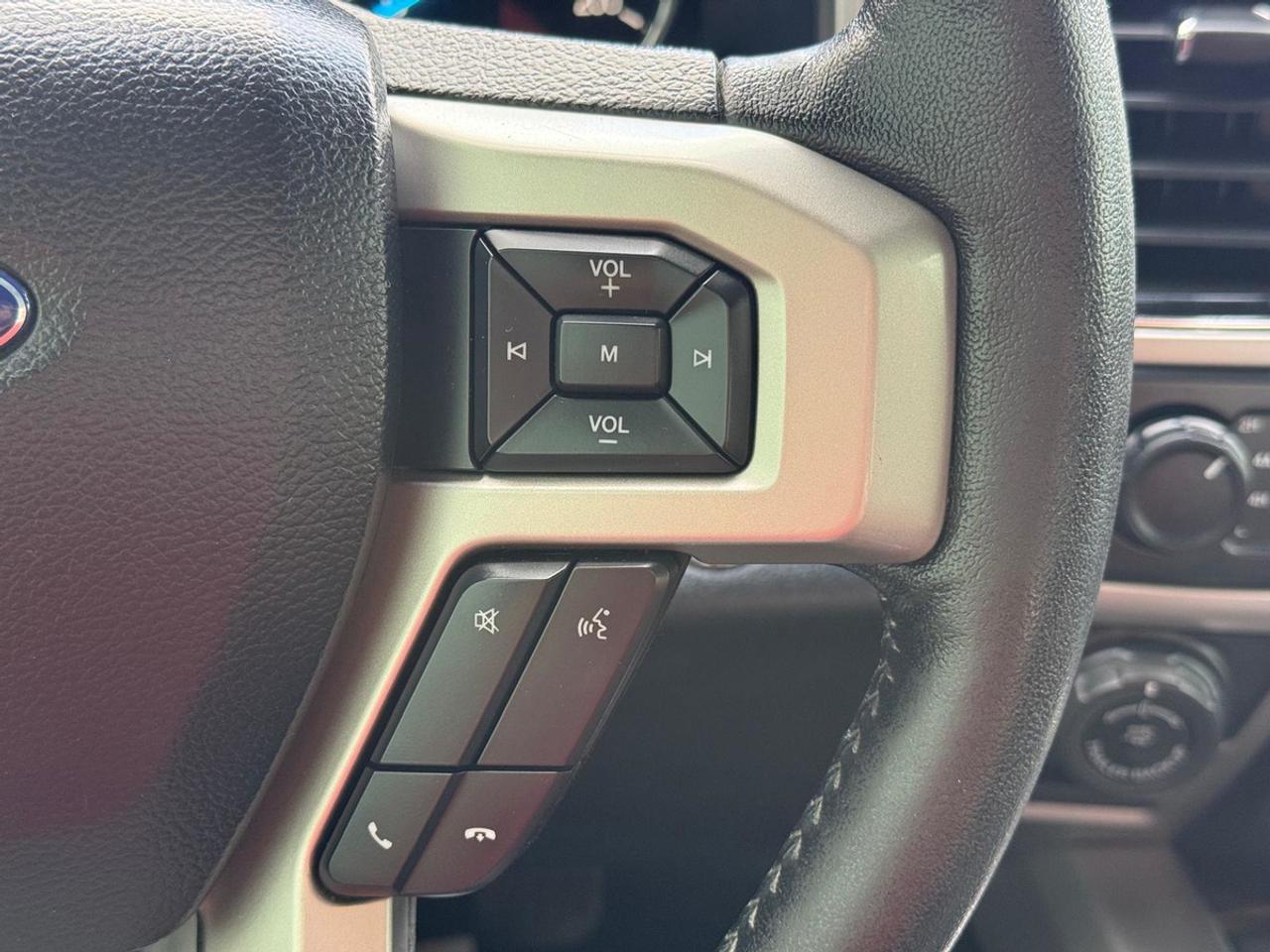 2019 Ford F-150 Lariat/2.7V6/5.5ft bed/4X4 Photo