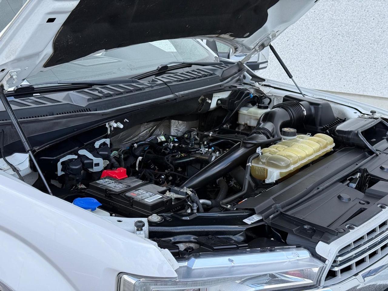 2019 Ford F-150 Lariat/2.7V6/5.5ft bed/4X4 Photo