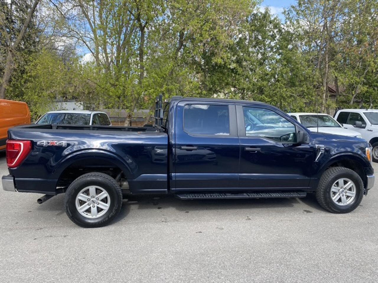 2021 Ford F-150 XLT CREW CAB STD BED 4WD SUPERCREW Photo3