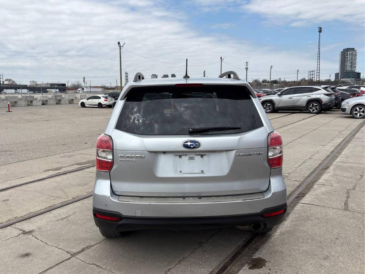 2014 Subaru Forester 2.5i Touring - H/K AUDIO! BACK-UP CAM! PANO ROOF! Photo