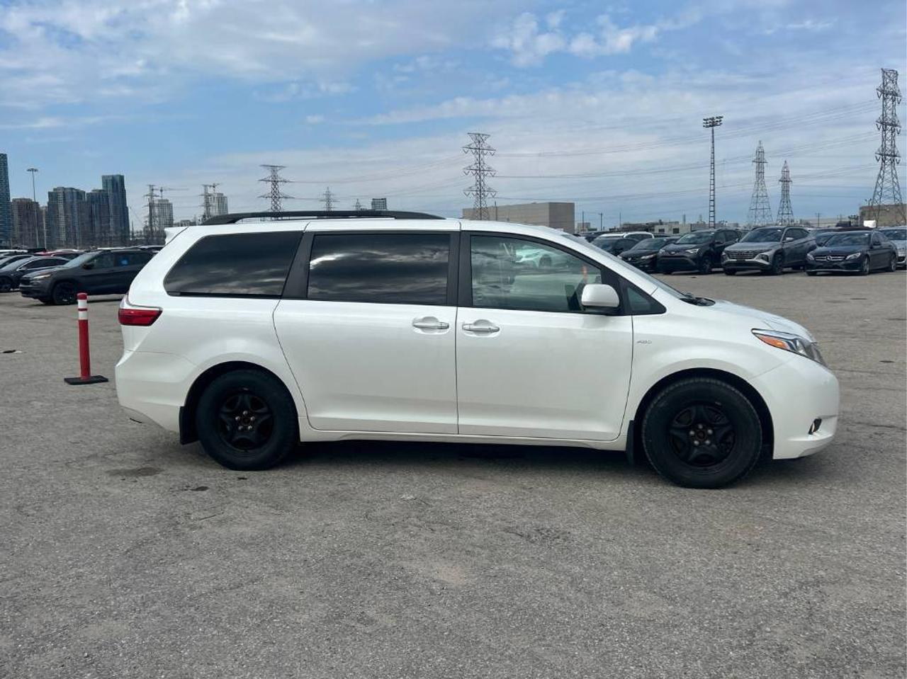 2016 Toyota Sienna XLE AWD 7-Passenger V6 - LTHR! NAV! BACK-UP CAM! B Photo