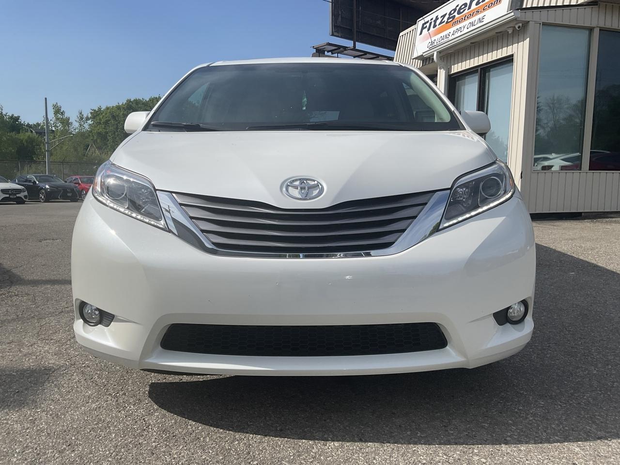 2016 Toyota Sienna XLE AWD 7-Passenger V6 - LTHR! NAV! BACK-UP CAM! B Photo