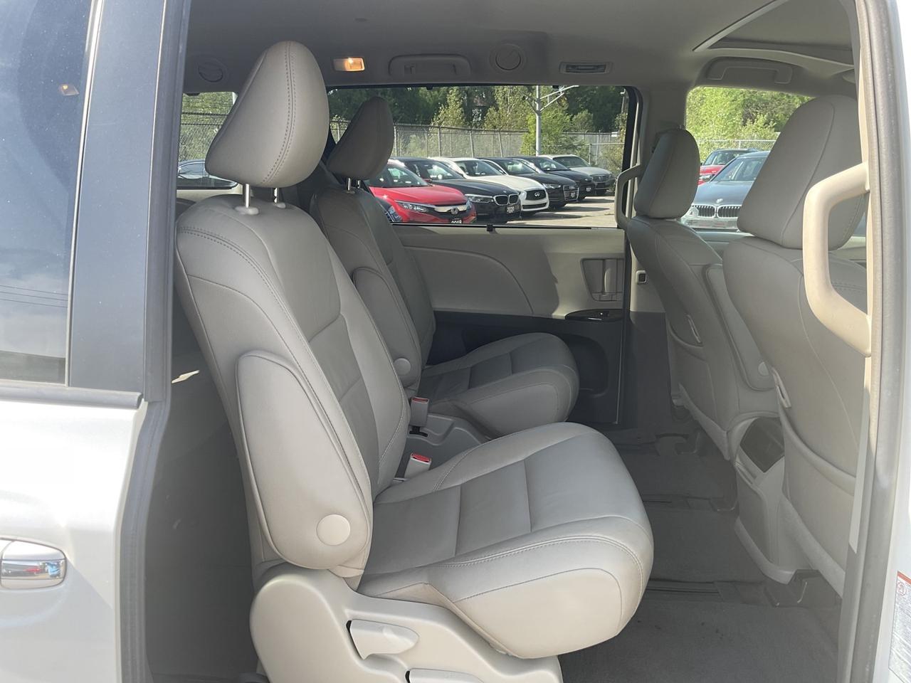 2016 Toyota Sienna XLE AWD 7-Passenger V6 - LTHR! NAV! BACK-UP CAM! B Photo