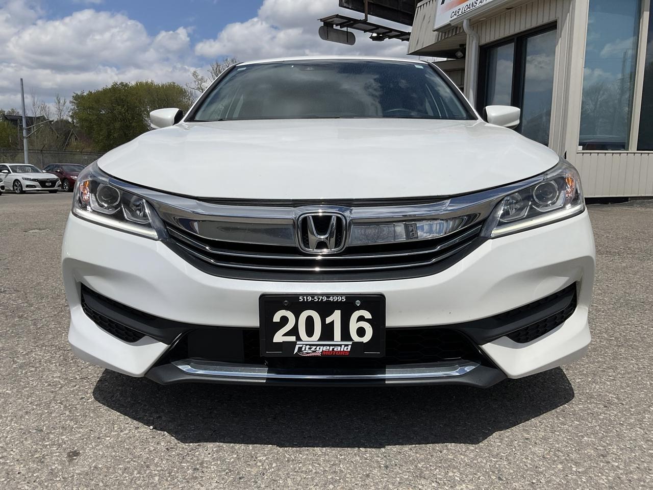 2016 Honda Accord LX Sedan w/ Honda Sensing - CAR PLAY! BACK-UP CAM! Photo