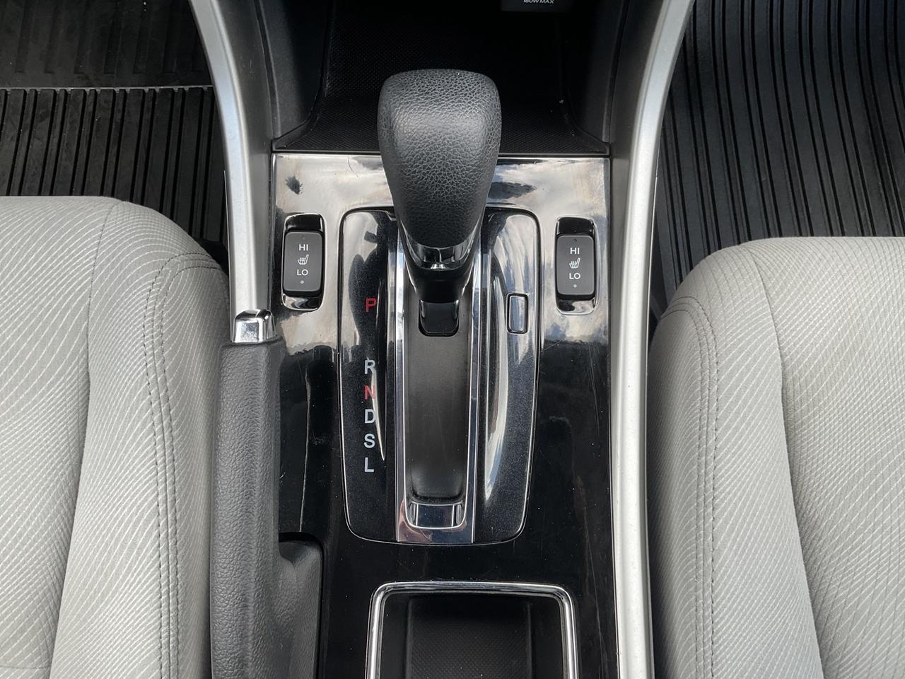 2016 Honda Accord LX Sedan w/ Honda Sensing - CAR PLAY! BACK-UP CAM! Photo
