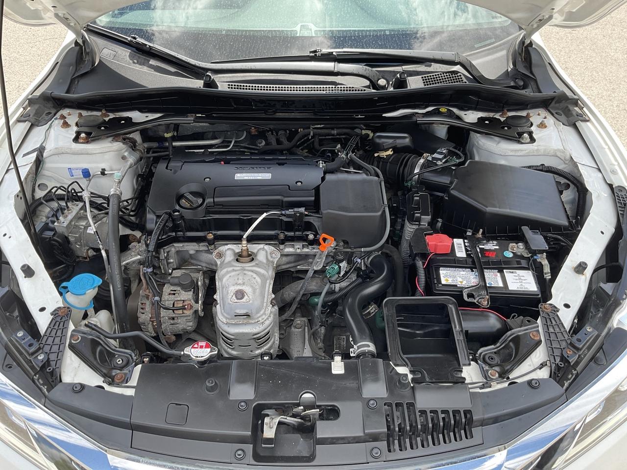 2016 Honda Accord LX Sedan w/ Honda Sensing - CAR PLAY! BACK-UP CAM! Photo