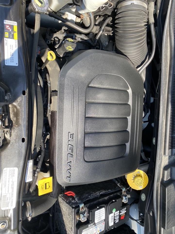 2019 Dodge Grand Caravan SXT 2WD Photo