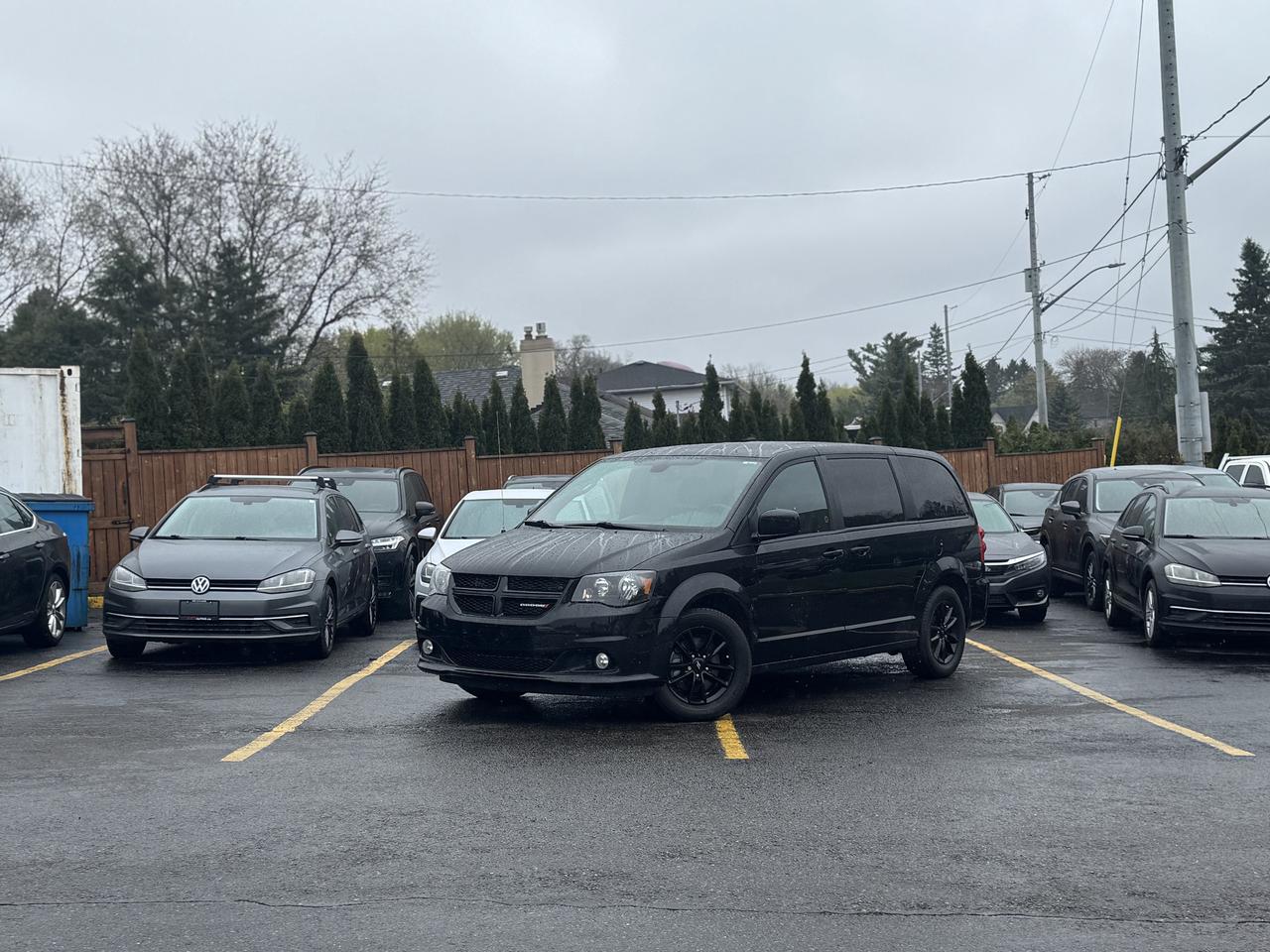 2019 Dodge Grand Caravan GT   Fully Loaded   LOW KMS! Photo