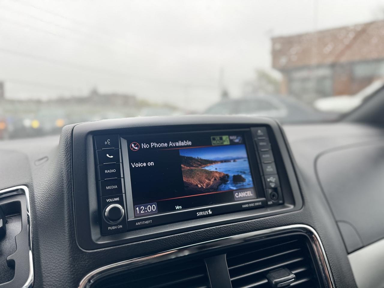2019 Dodge Grand Caravan GT   Fully Loaded   LOW KMS! Photo