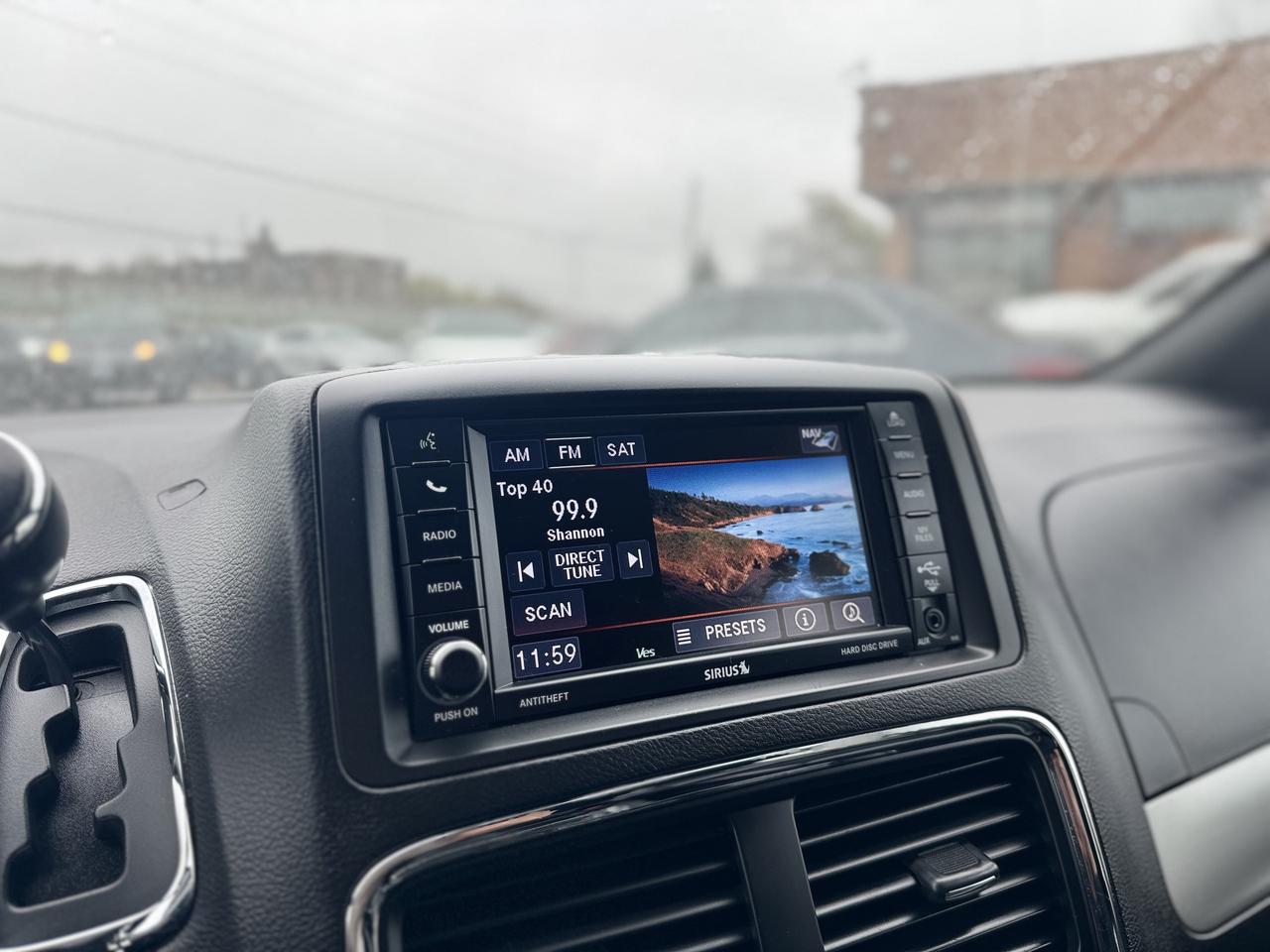 2019 Dodge Grand Caravan GT   Fully Loaded   LOW KMS! Photo