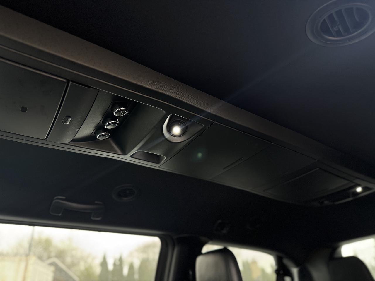 2019 Dodge Grand Caravan GT   Fully Loaded   LOW KMS! Photo