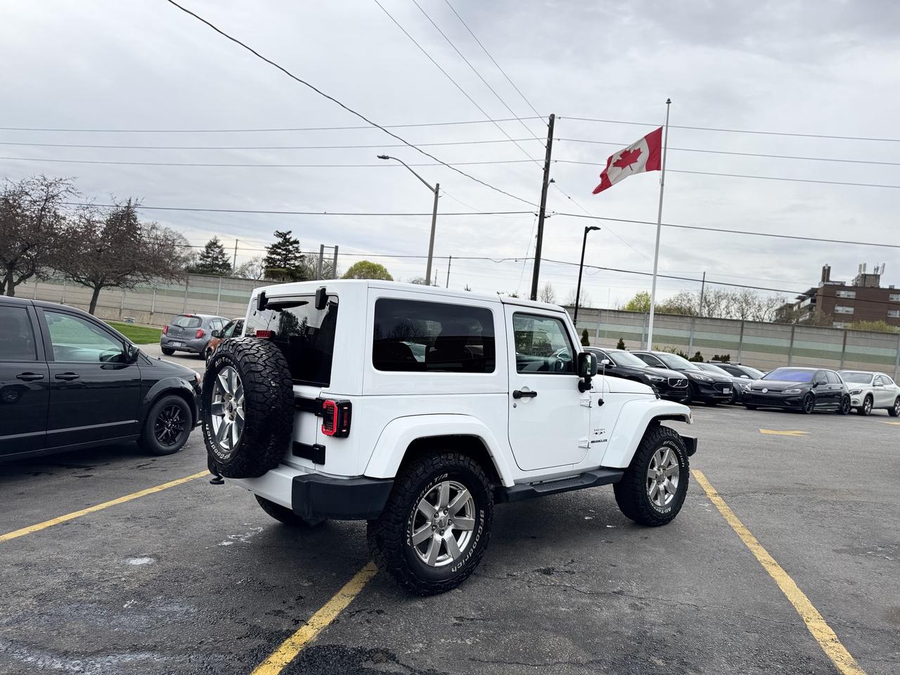 2016 Jeep Wrangler 4WD Sahara Photo