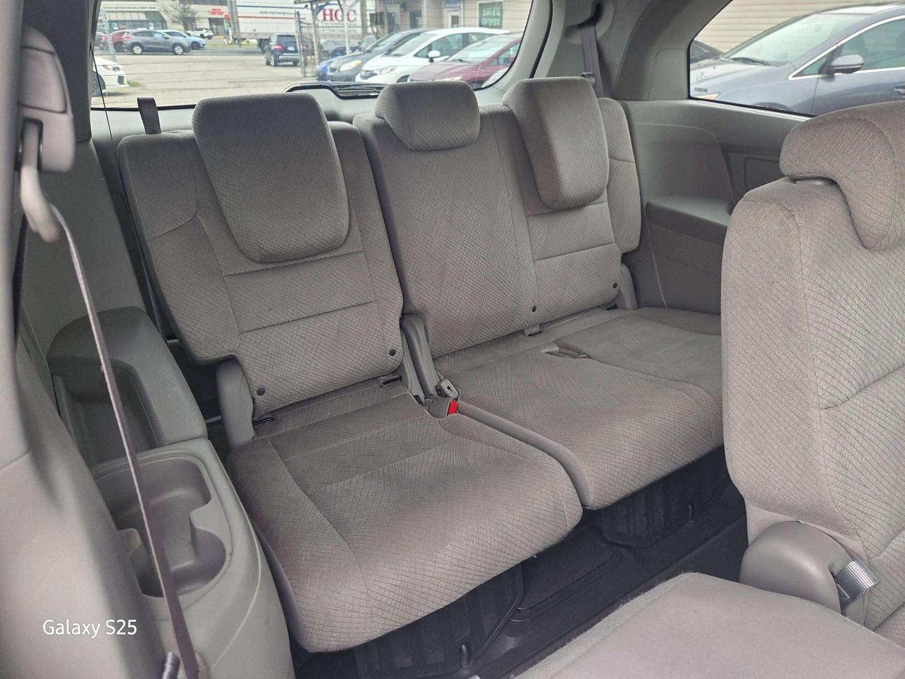 2015 Honda Odyssey EX Photo