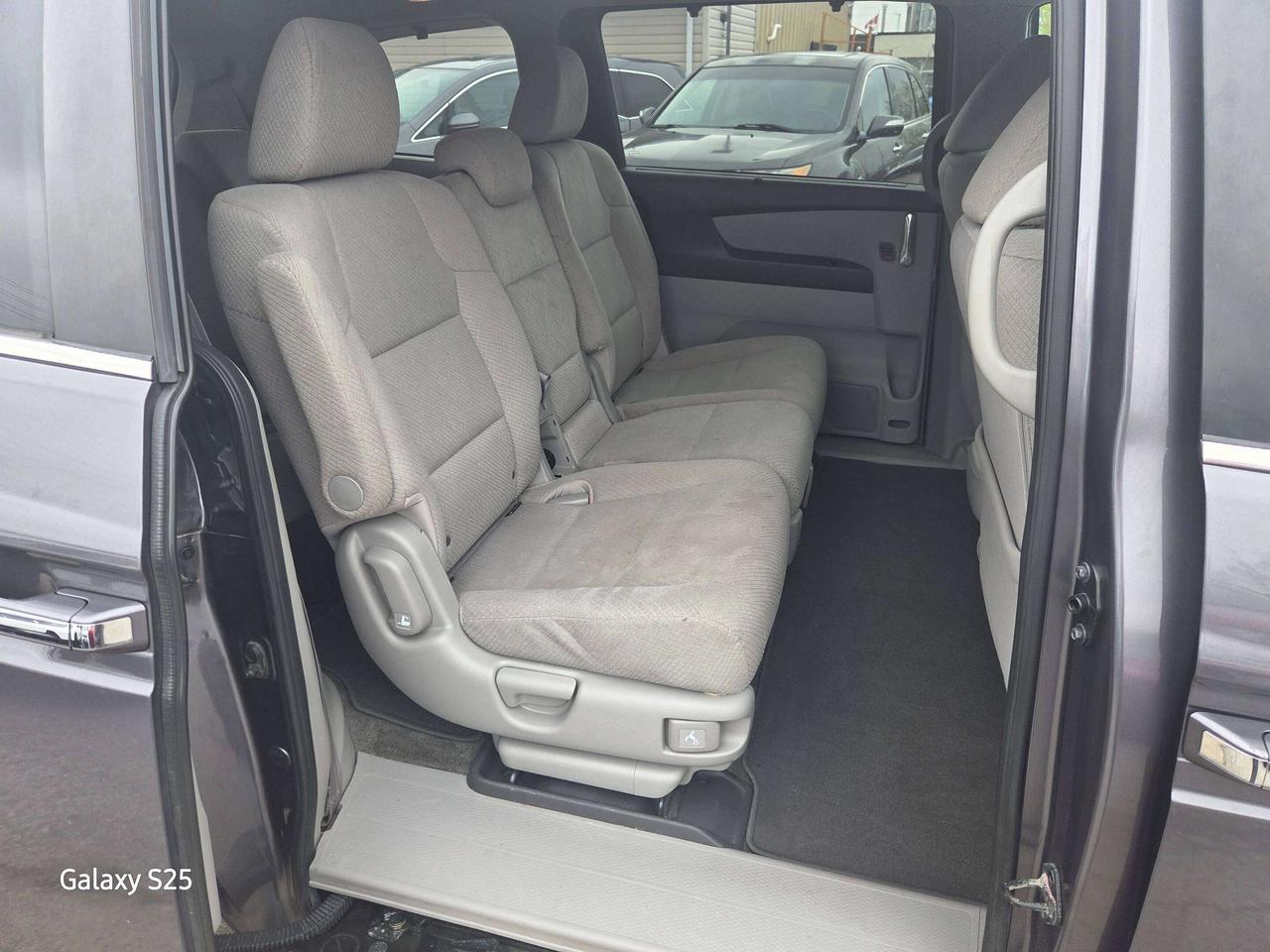 2015 Honda Odyssey EX Photo
