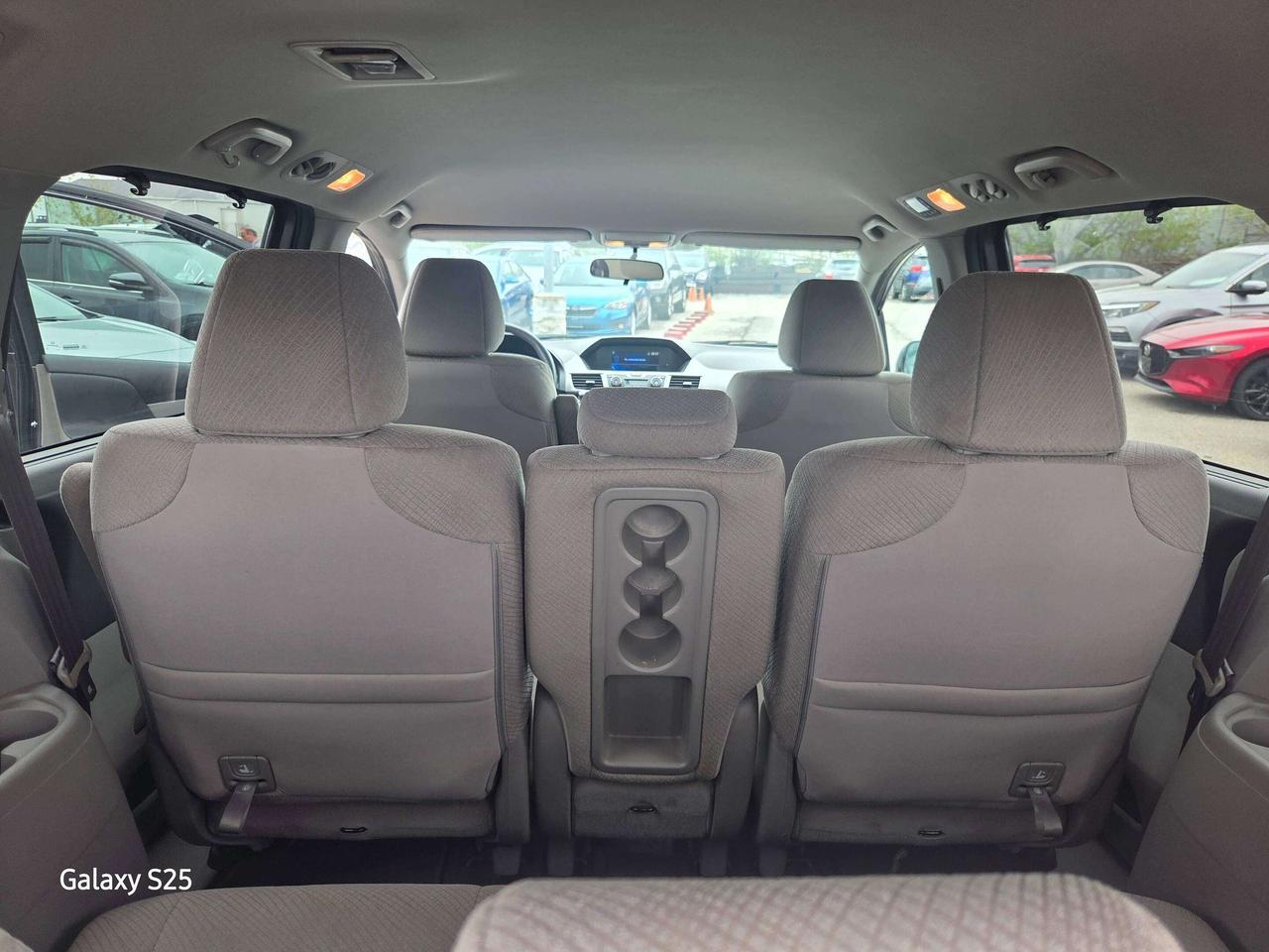 2015 Honda Odyssey EX Photo