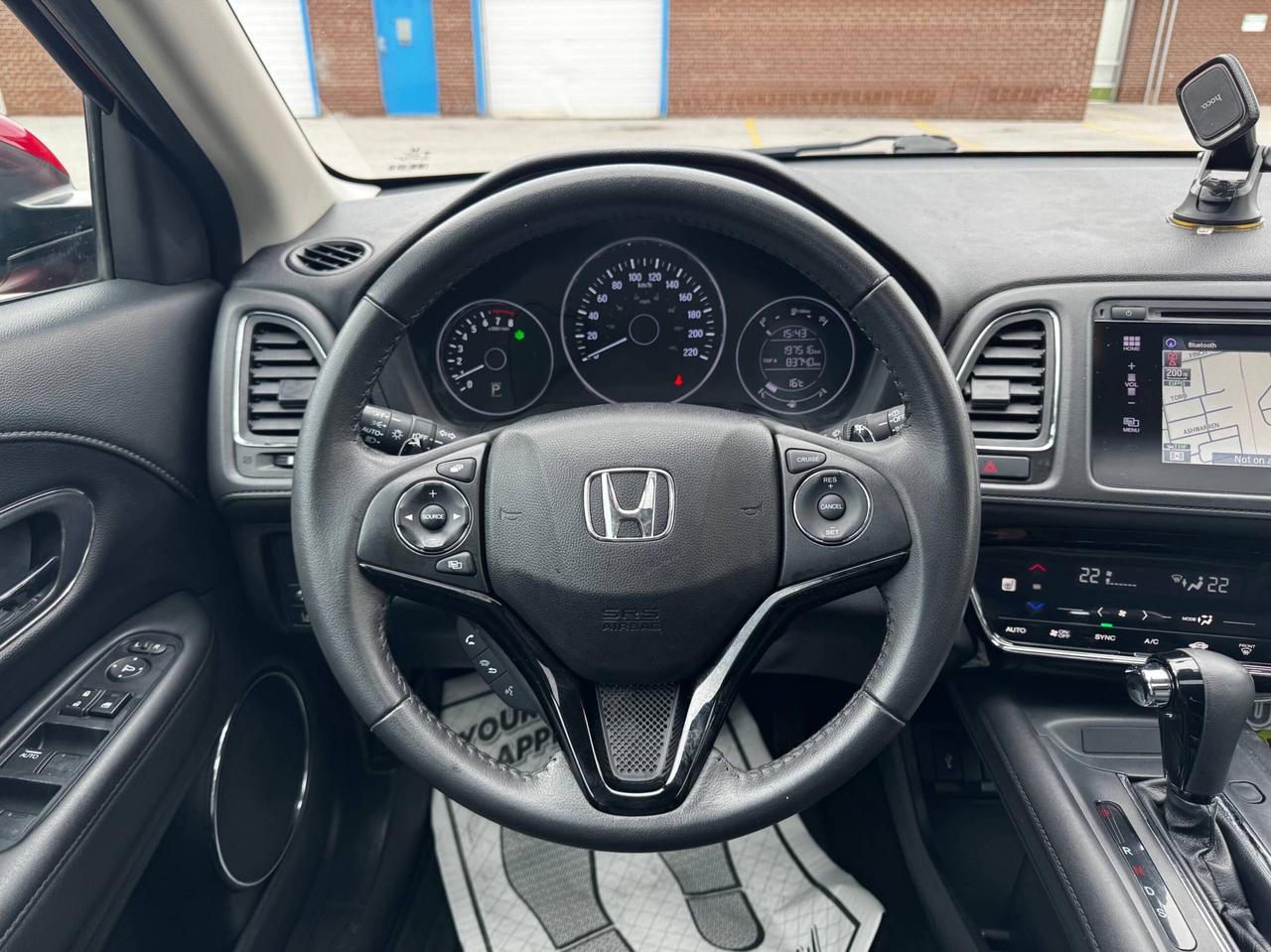 2018 Honda HR-V EX-L NAVI   AWD   NO ACCIDENT   SUNROOF   HEATED F Photo
