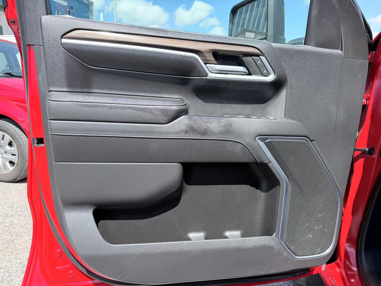 2022 Chevrolet Silverado 1500 RST Crew Cab 4WD Photo