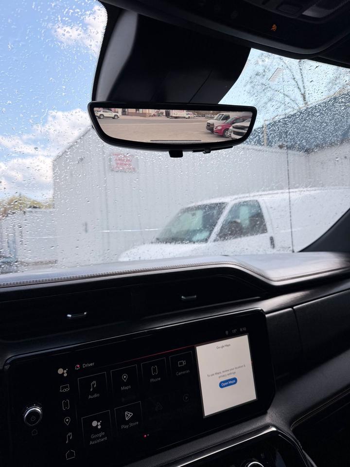 2022 GMC Sierra 1500 AT4 CREW CAB 4WD Photo