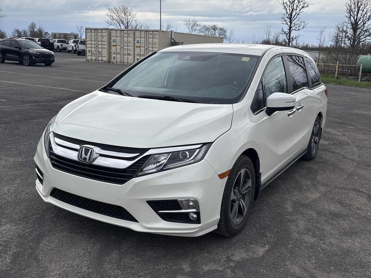 2018 Honda Odyssey EX-L Photo0