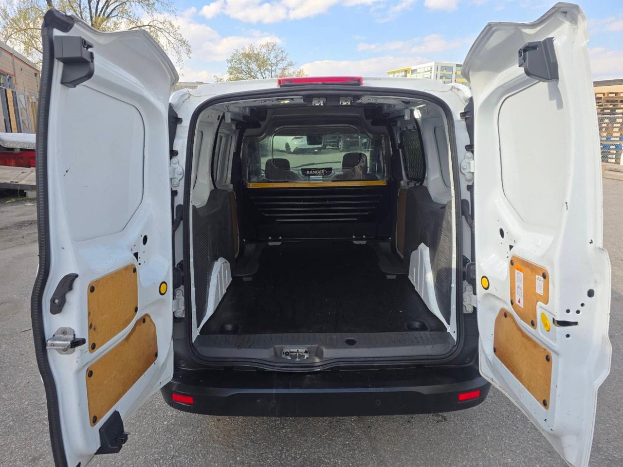 2019 Ford TRANSIT CONNECT VAN XL w/Dual Sliding Doors Photo