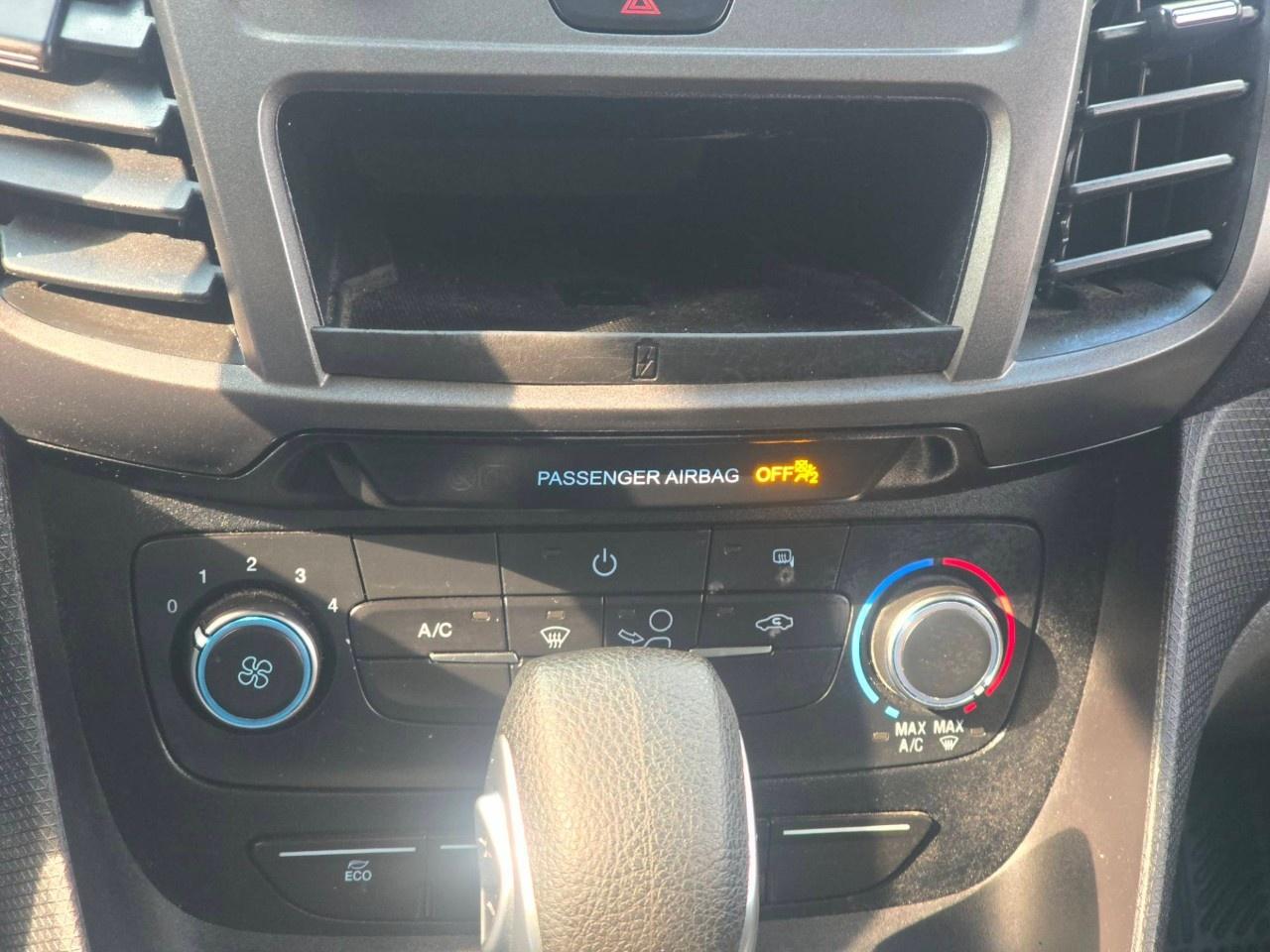 2019 Ford TRANSIT CONNECT VAN XL w/Dual Sliding Doors Photo