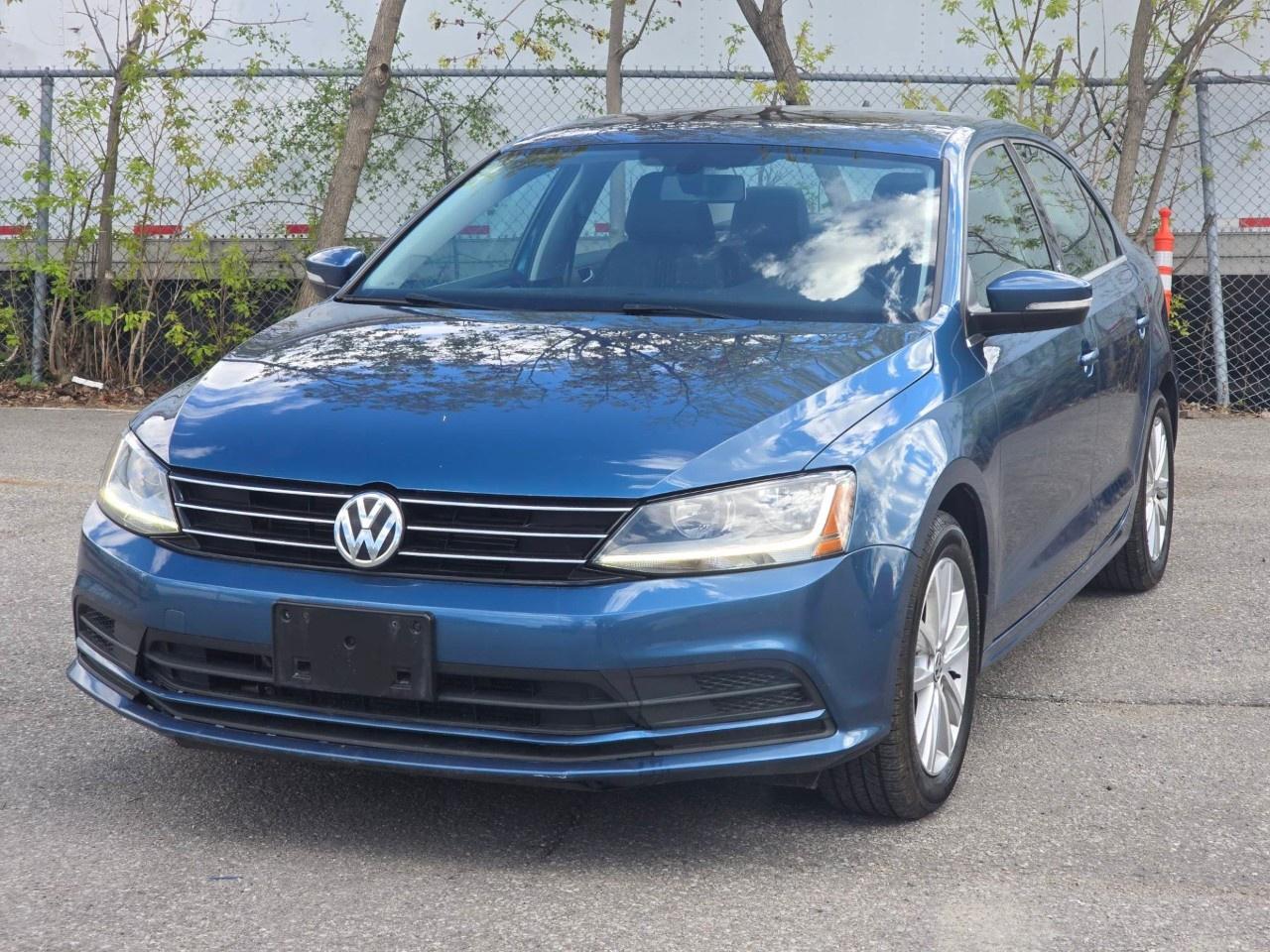 2017 Volkswagen Jetta Sedan 4dr 1.4 TSI Auto Wolfsburg Edition Photo