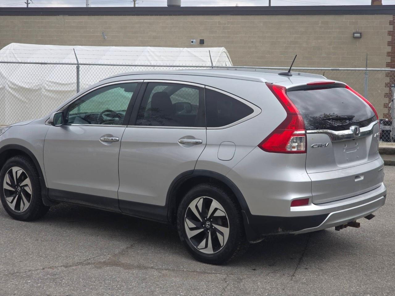 2016 Honda CR-V 4WD Touring Photo