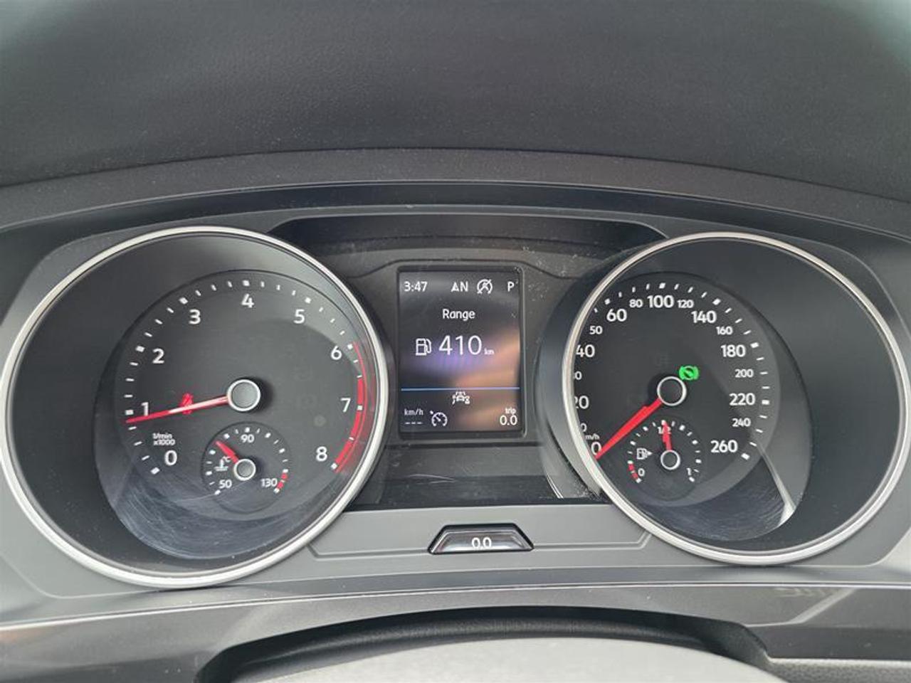 2021 Volkswagen Tiguan Comfortline 2.0T 8sp at w/Tip 4M One-Owner Photo