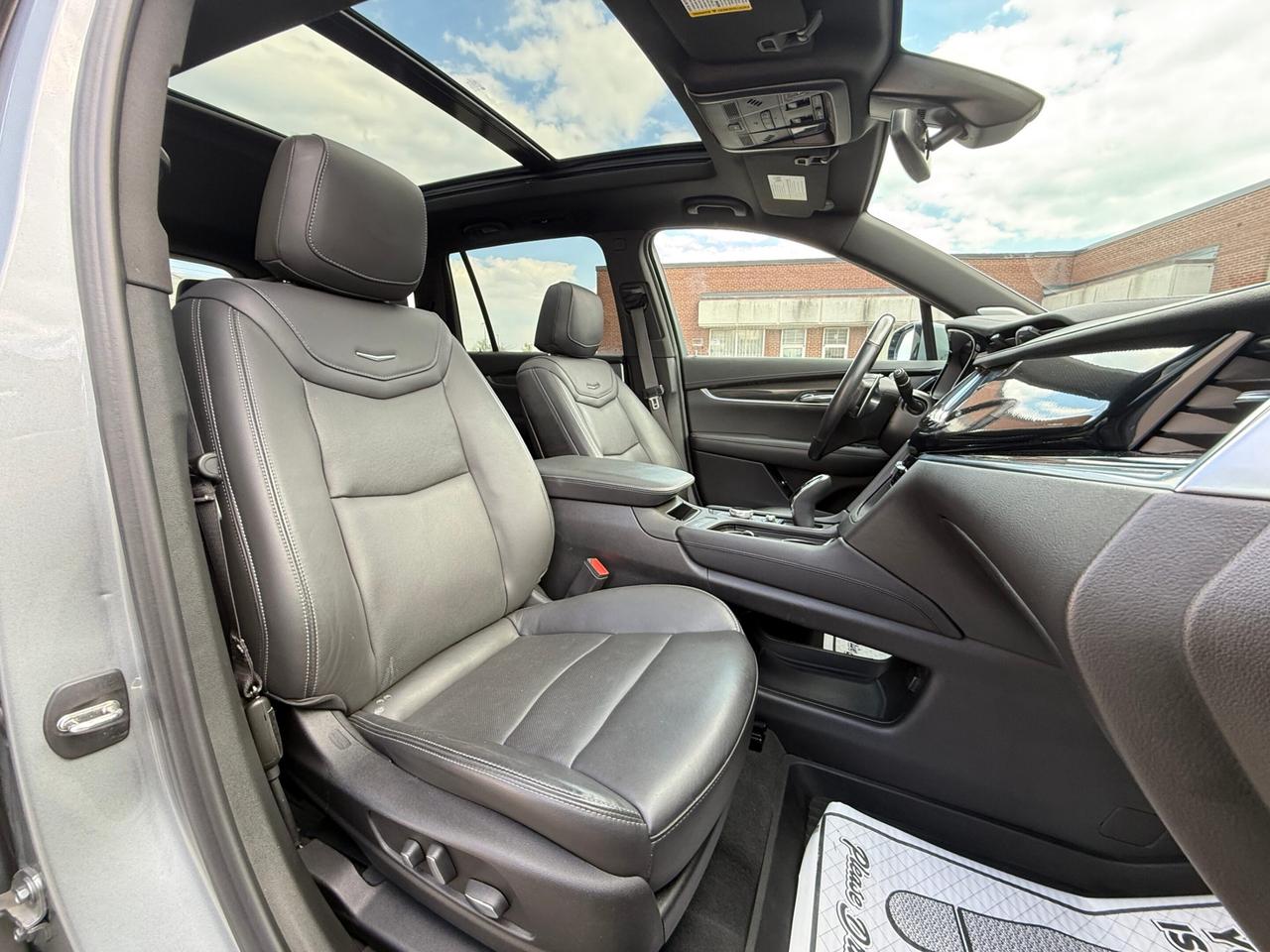 2024 Cadillac XT6 SPORT   AWD   NO ACCIDENT   6-PASSENGER   BOSE SOU Photo