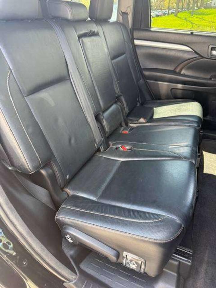 2016 Toyota Highlander XLE Photo