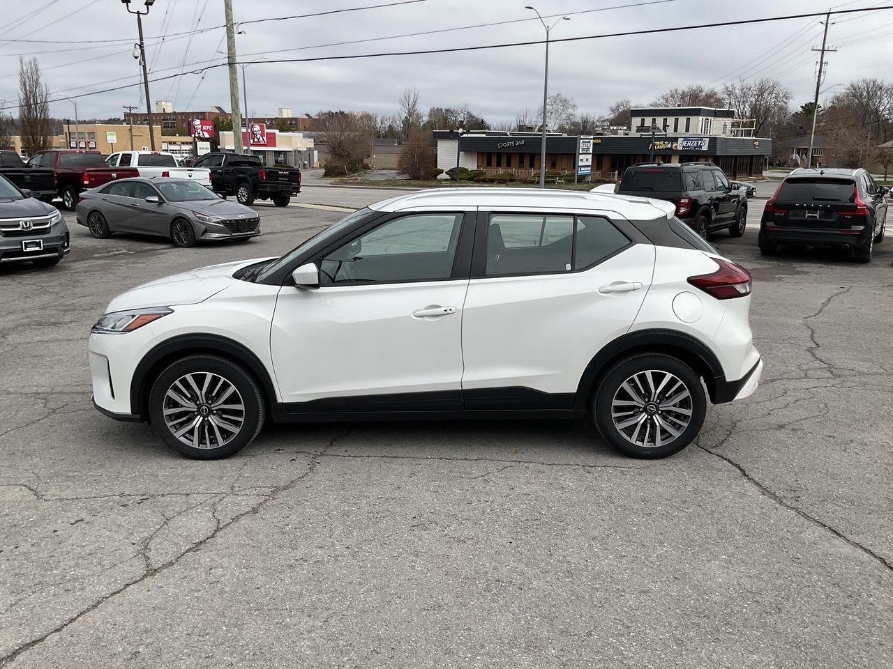 2024 Nissan Kicks SV 4dr Front-Wheel Drive Photo