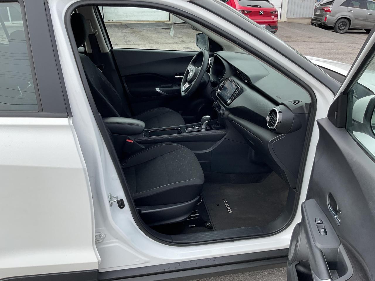 2024 Nissan Kicks SV 4dr Front-Wheel Drive Photo