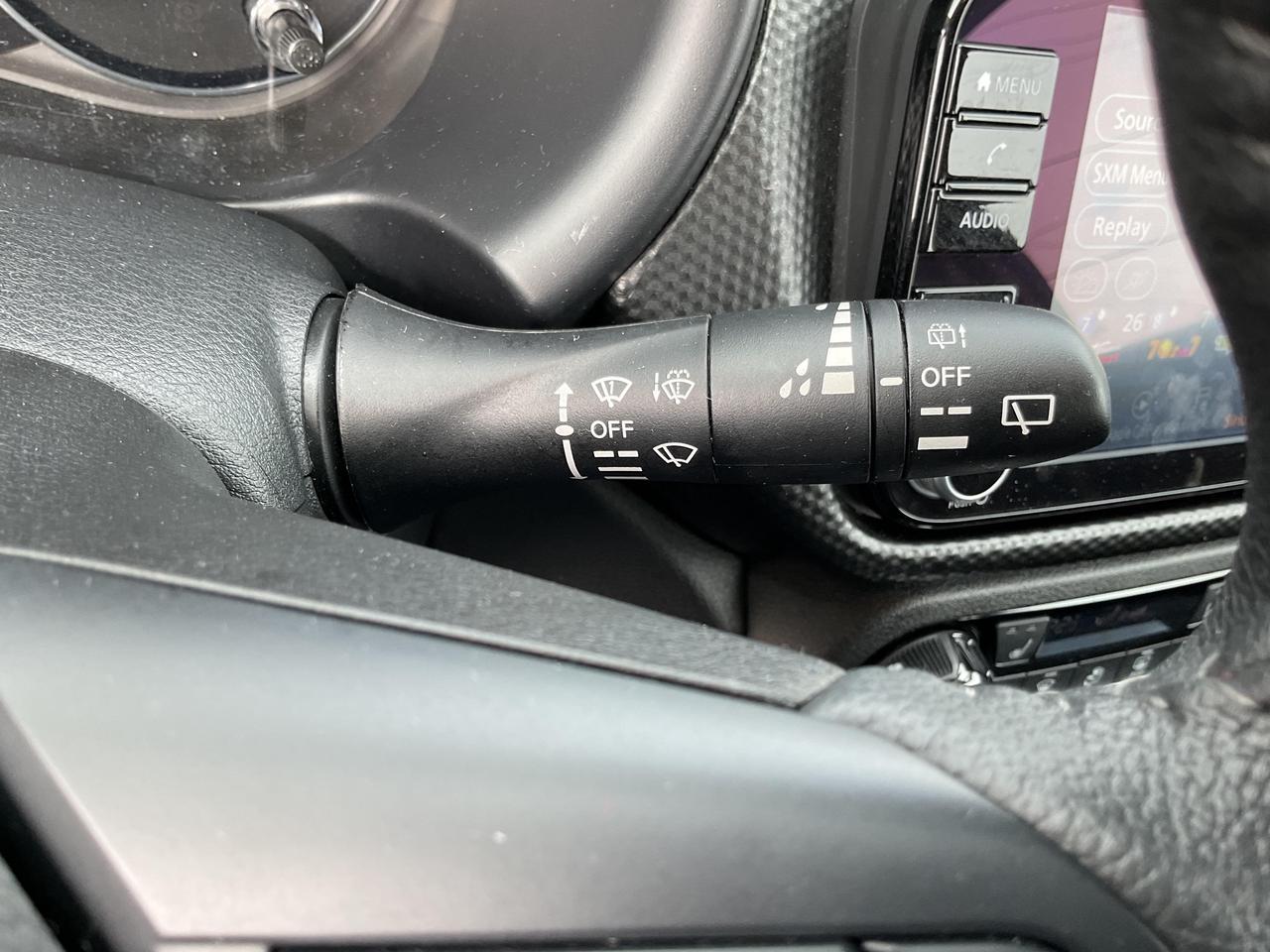 2024 Nissan Kicks SV 4dr Front-Wheel Drive Photo