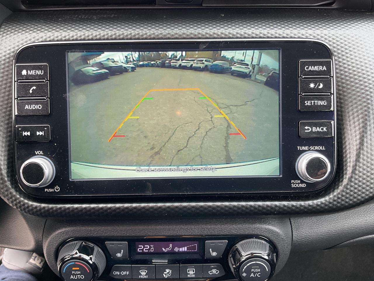 2024 Nissan Kicks SV 4dr Front-Wheel Drive Photo