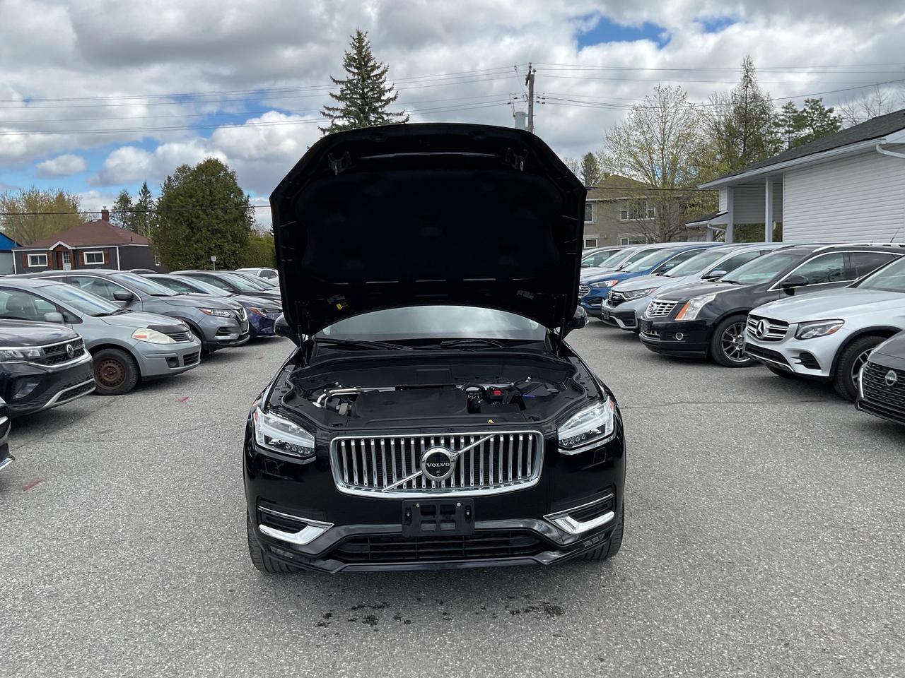 2024 Volvo XC90 B6 Plus Bright Theme 4dr All-Wheel Drive Sport Utility Photo
