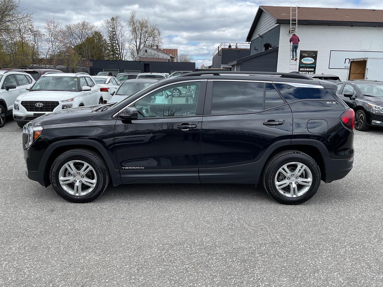 2023 GMC Terrain SLE All-wheel Drive Photo