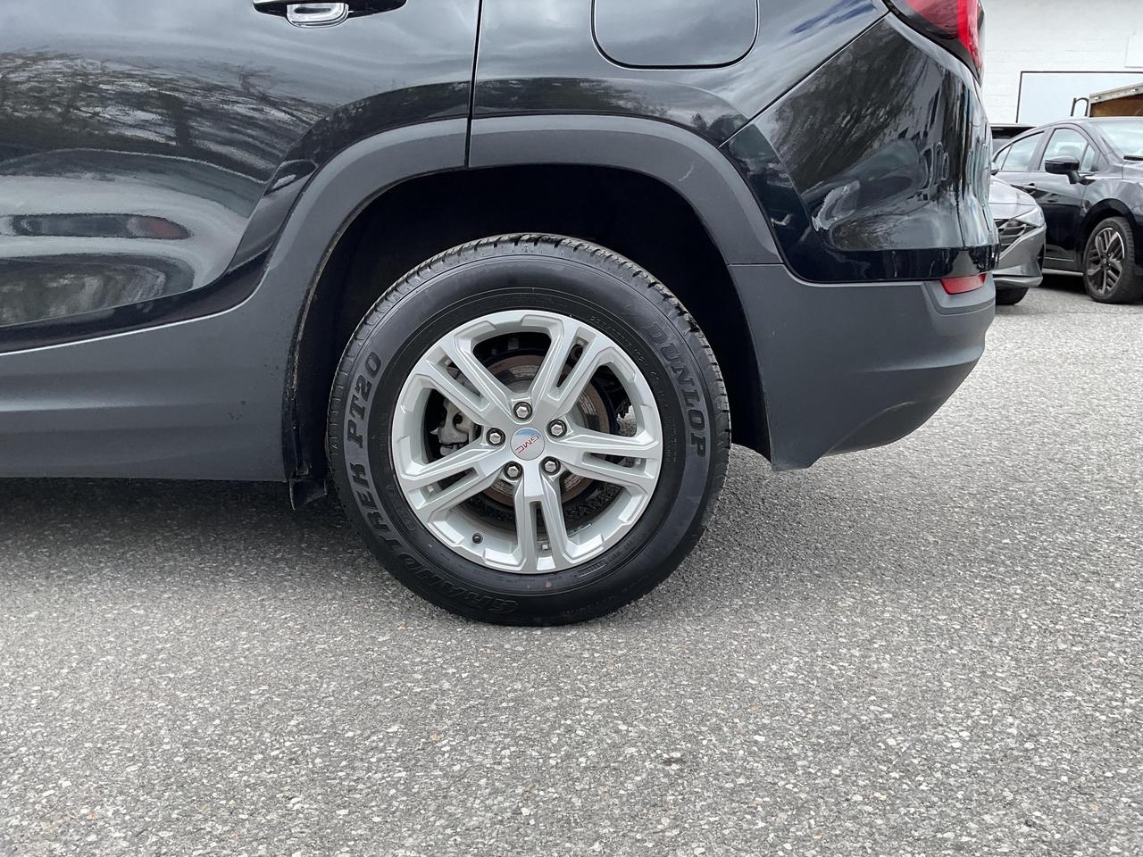 2023 GMC Terrain SLE All-wheel Drive Photo