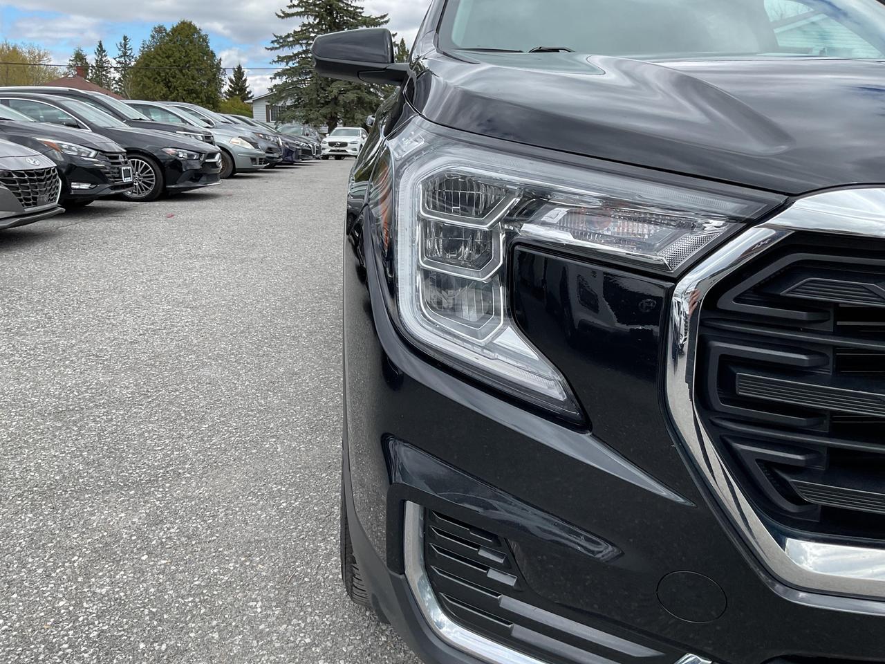 2023 GMC Terrain SLE All-wheel Drive Photo
