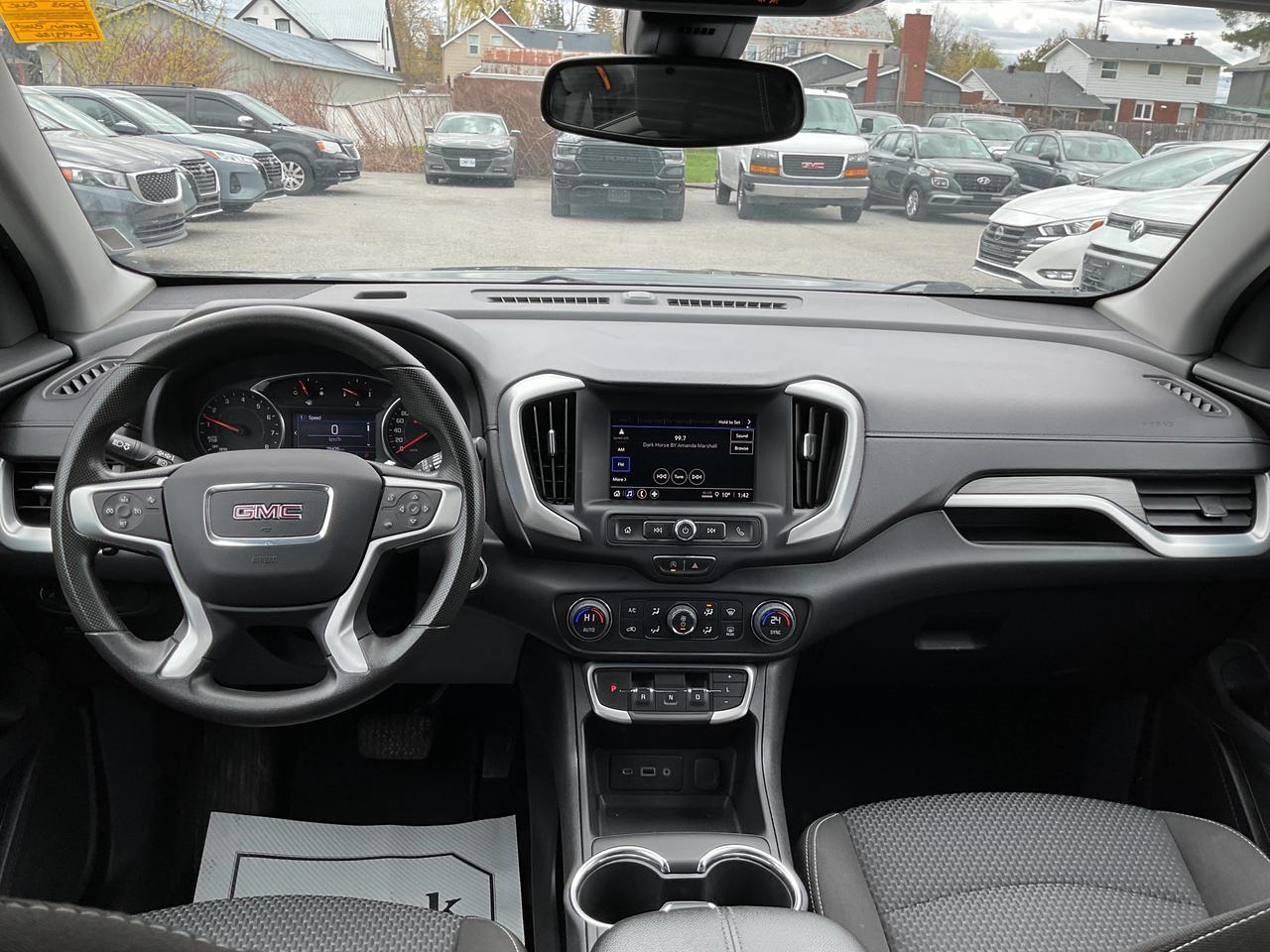 2023 GMC Terrain SLE All-wheel Drive Photo