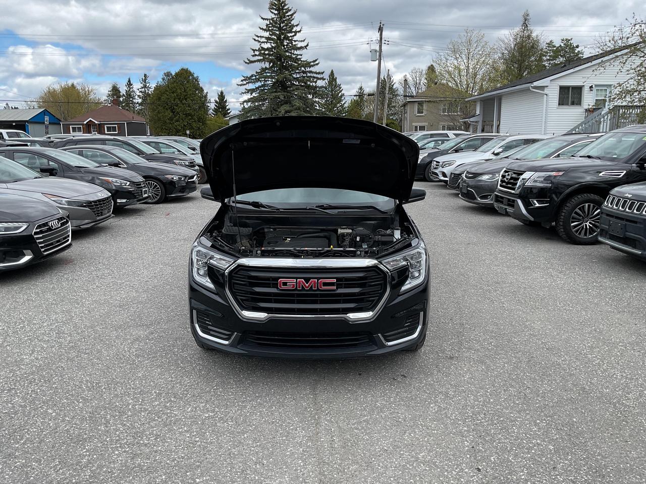 2023 GMC Terrain SLE All-wheel Drive Photo